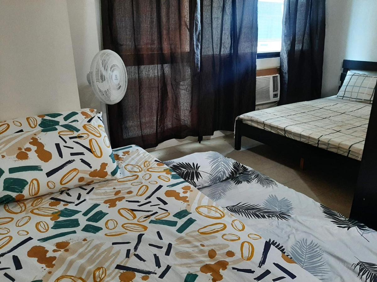 Posh Beds With City View And Pools Mandaluyong Екстериор снимка