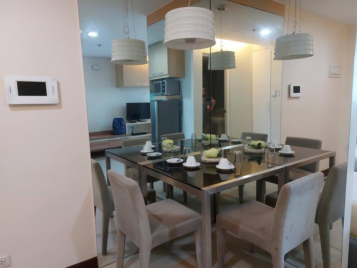 Posh Beds With City View And Pools Mandaluyong Екстериор снимка