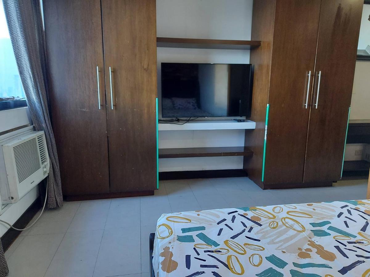 Posh Beds With City View And Pools Mandaluyong Екстериор снимка
