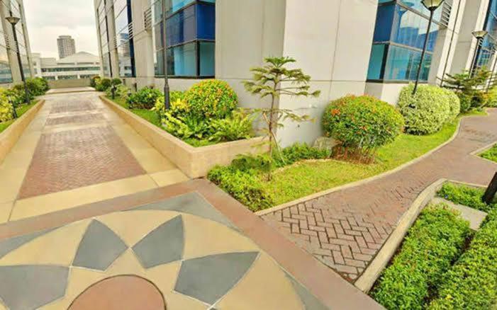 Posh Beds With City View And Pools Mandaluyong Екстериор снимка