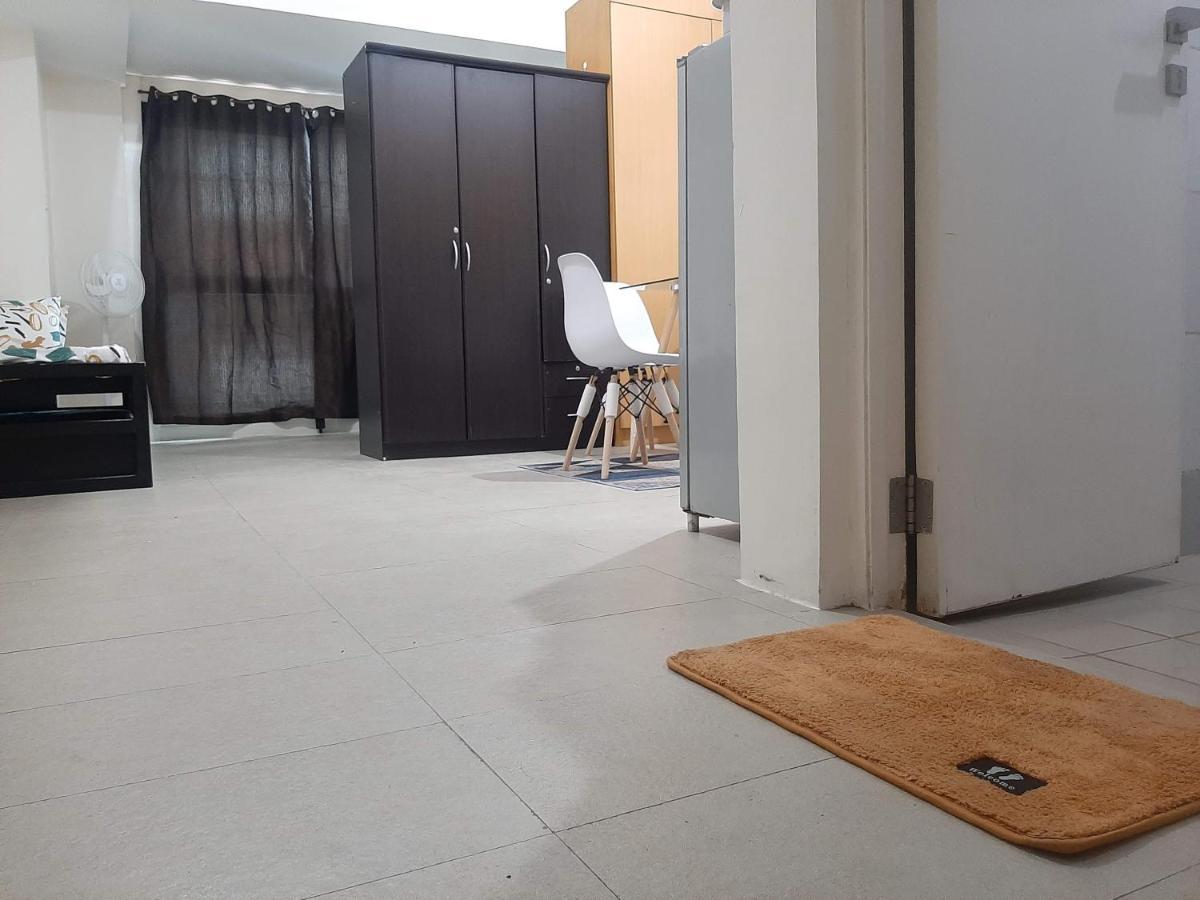 Posh Beds With City View And Pools Mandaluyong Екстериор снимка