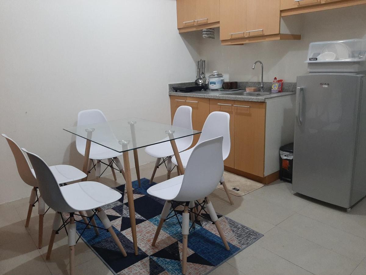 Posh Beds With City View And Pools Mandaluyong Екстериор снимка