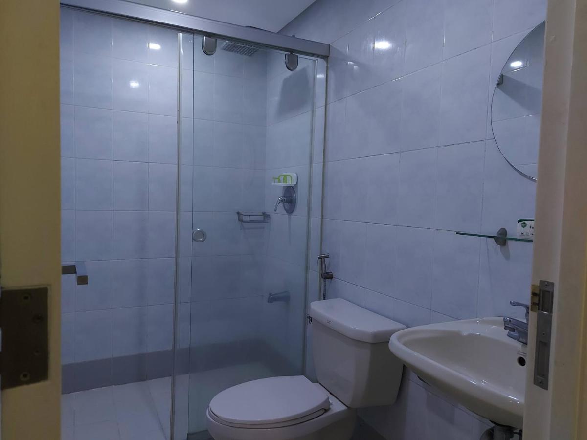Posh Beds With City View And Pools Mandaluyong Екстериор снимка